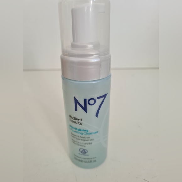 Boots No7 Foaming cleanser & hydration mask New - Picture 4 of 5